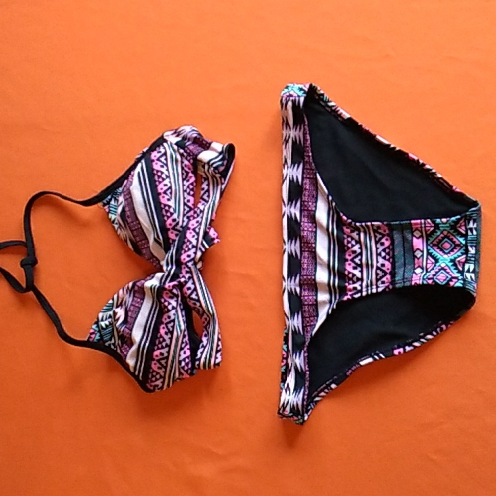 Xhilaration Two Piece Swimsuit - Size SMALL